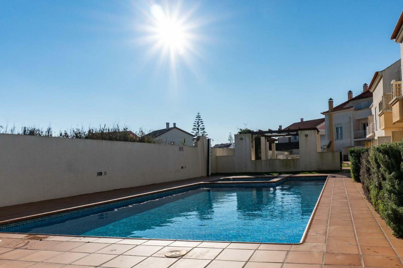 Apartments Baleal: Sunshine By The Pool Ferrel  Exteriér fotografie